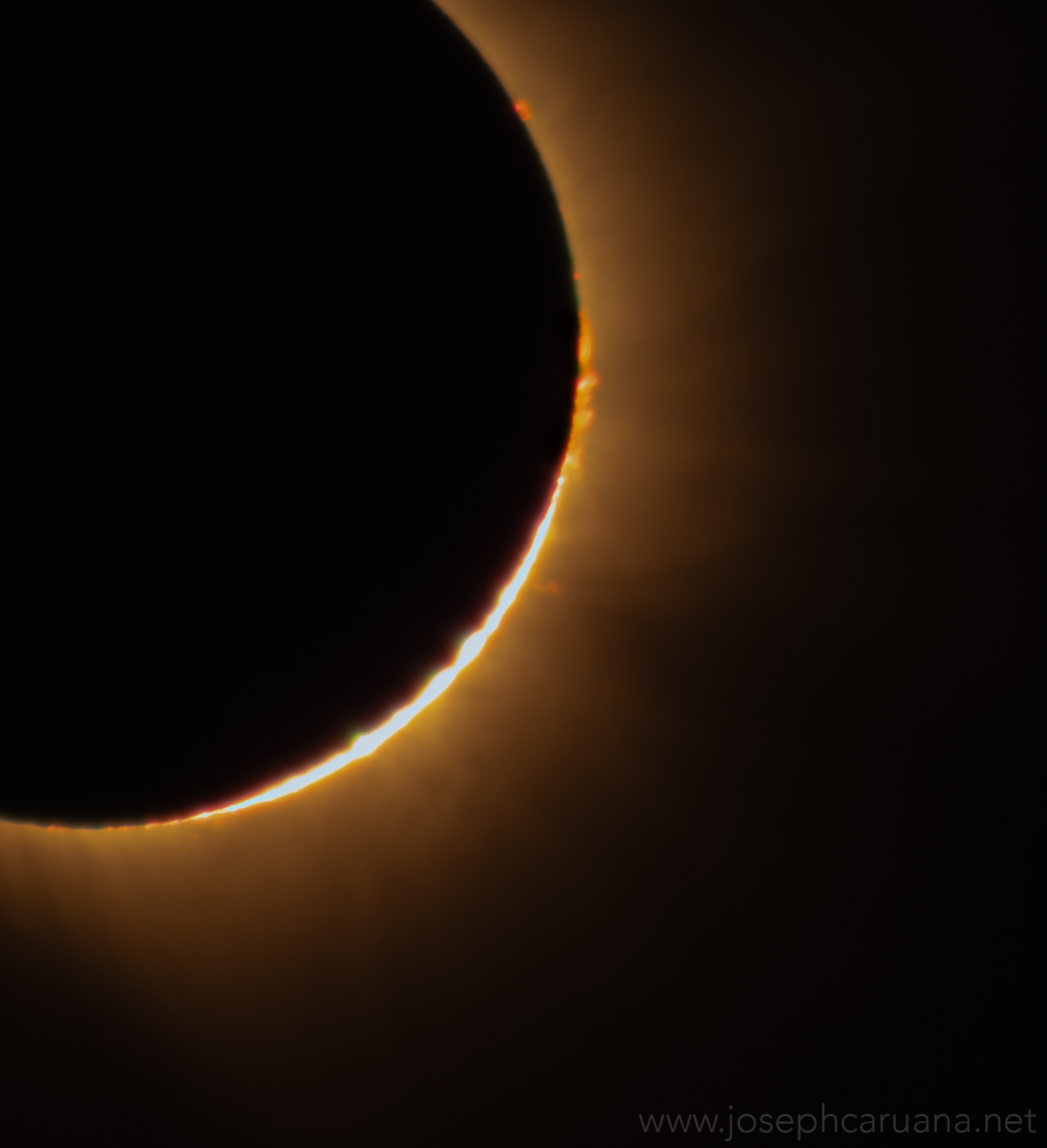 11_lunar_limb_detail
